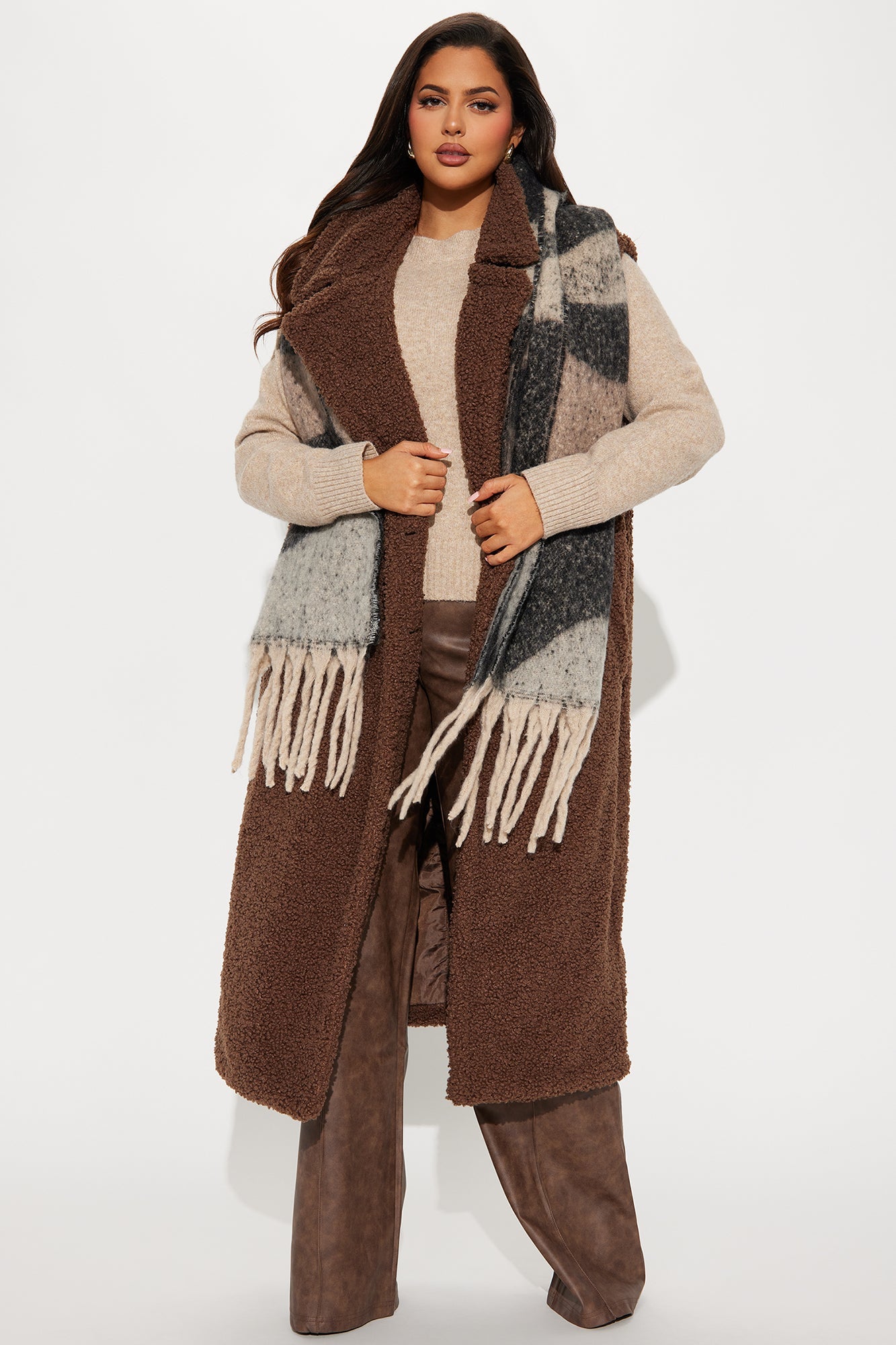 Like A Teddy Sherpa Long Vest - Chocolate