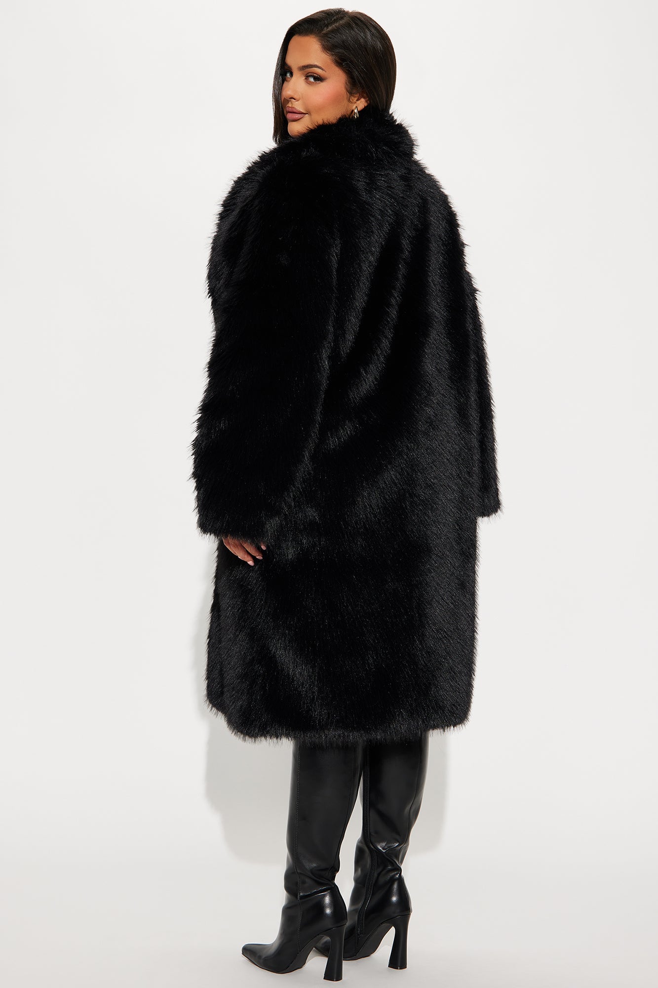 Dreamin' Big Faux Fur Coat - Black