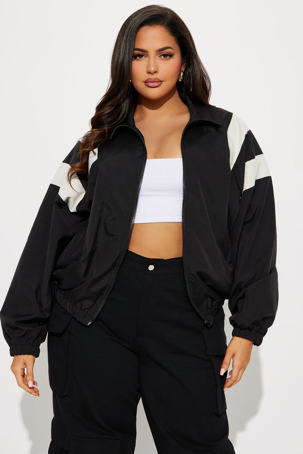 Always On The Move Windbreaker - Black/White