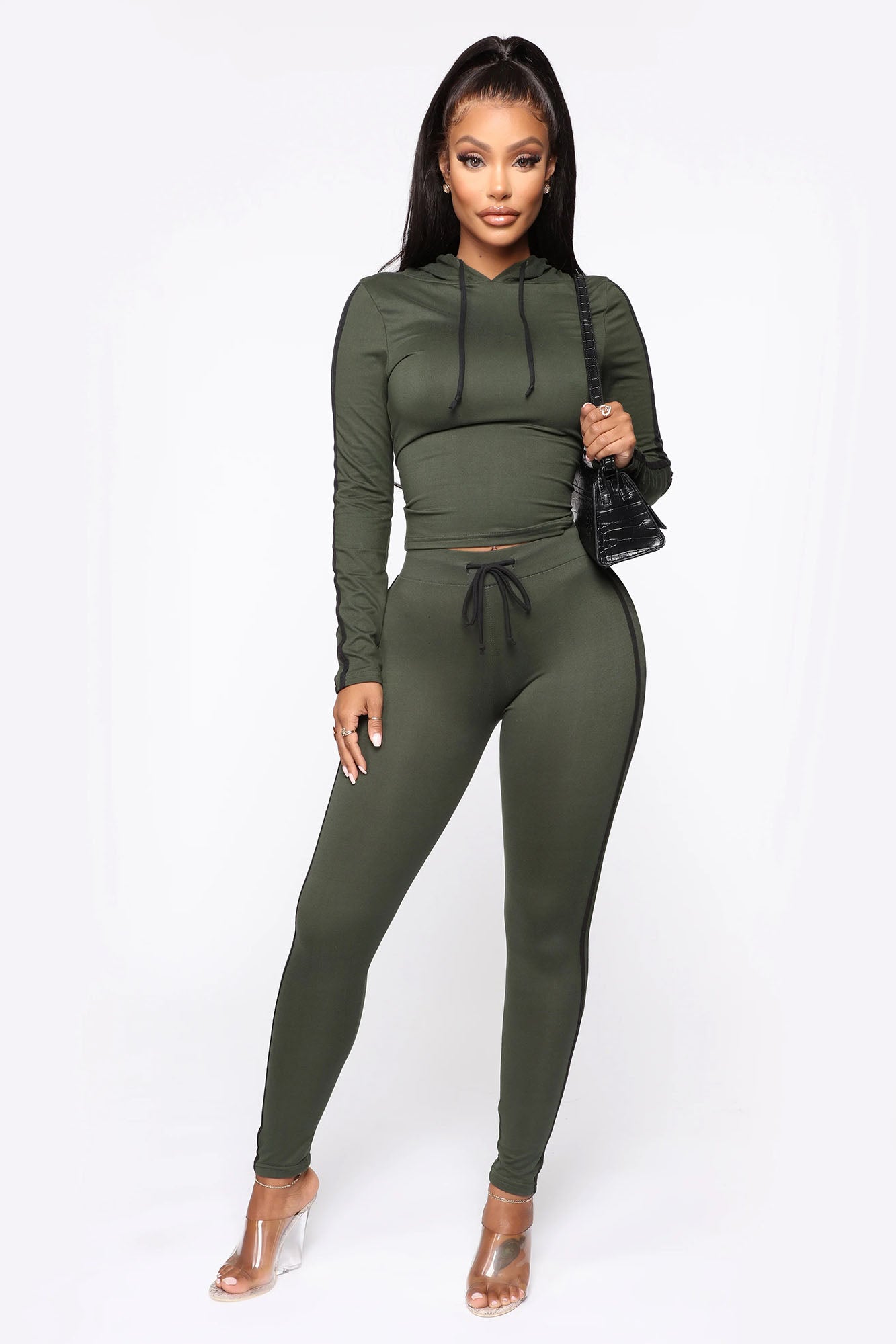 Tennis Courts III Set - Olive