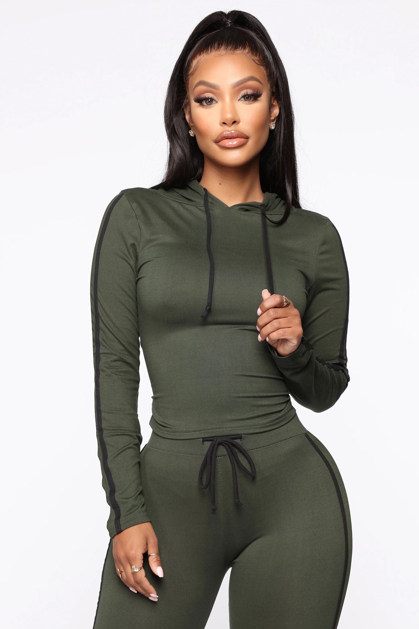 Tennis Courts III Set - Olive