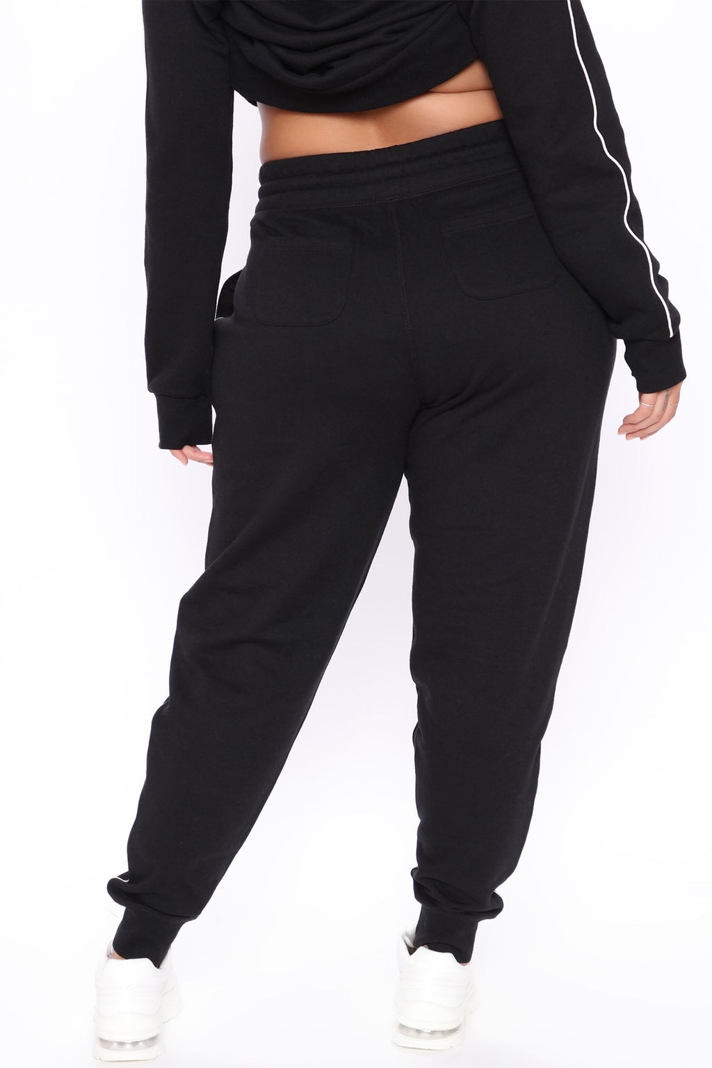 Tennis And Chill Fleece Jogger - Black