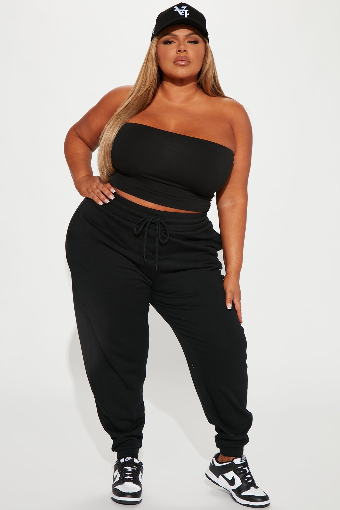 Unbothered Fleece Jogger - Black