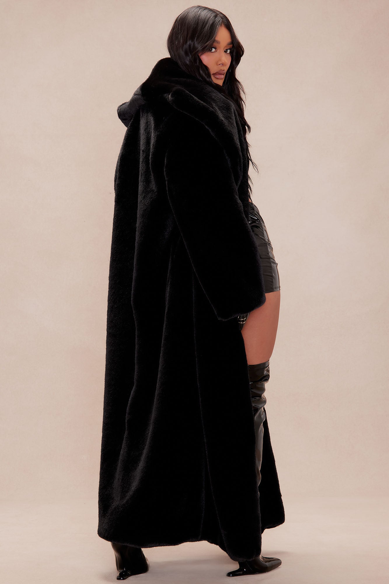 Alex Faux Fur Coat - Black