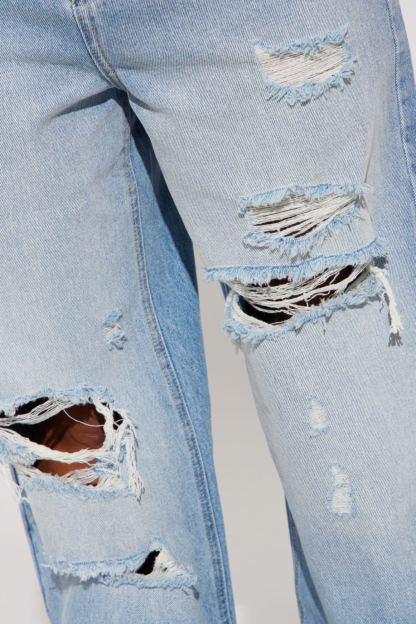 On Trend 90's Baggy Jeans - Light Wash