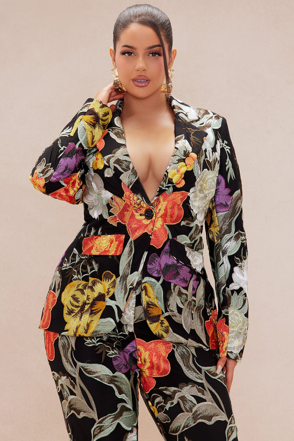 Adaila Floral Embroidered Blazer - Black/combo