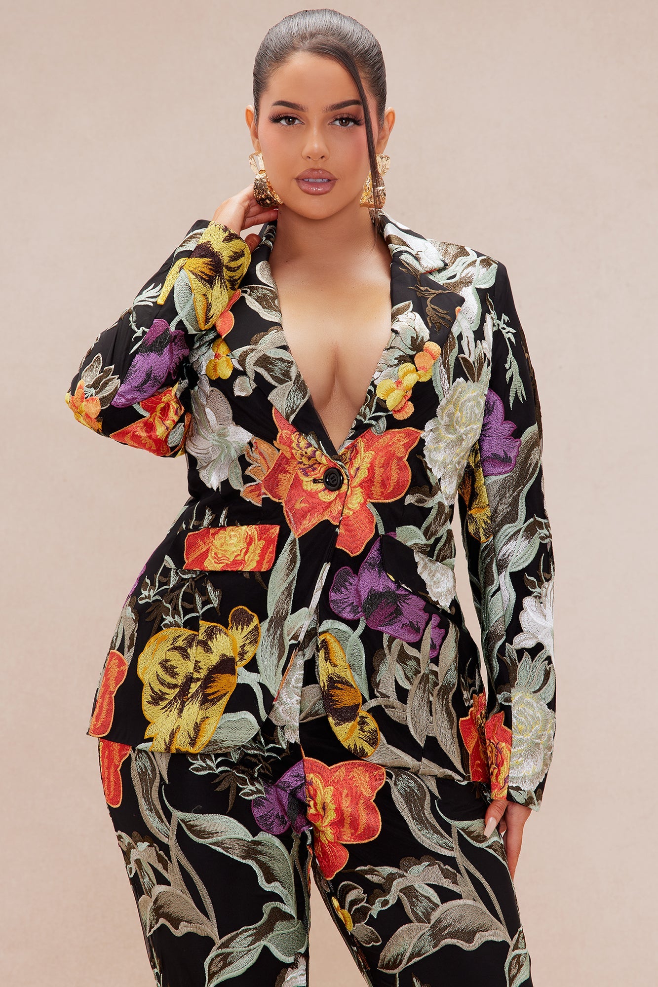 Adaila Floral Embroidered Blazer - Black/combo