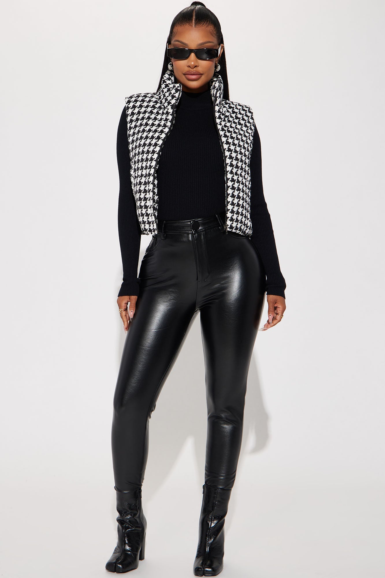 Heard About Me Puffer Vest - Black