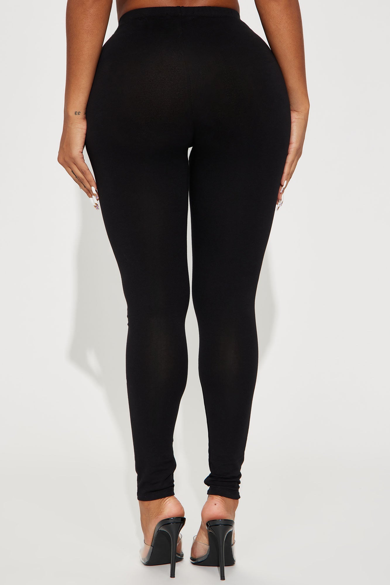 Lean On Me Leggings - Black