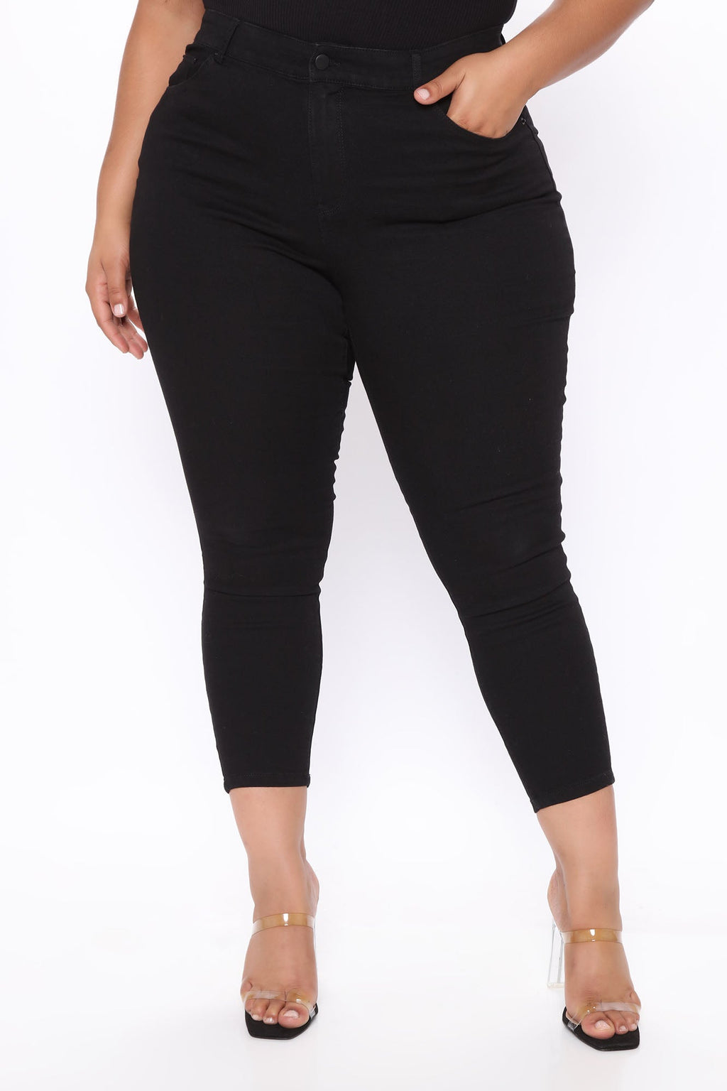 Can't Believe It! Booty Shaping Skinny Jeans - Black