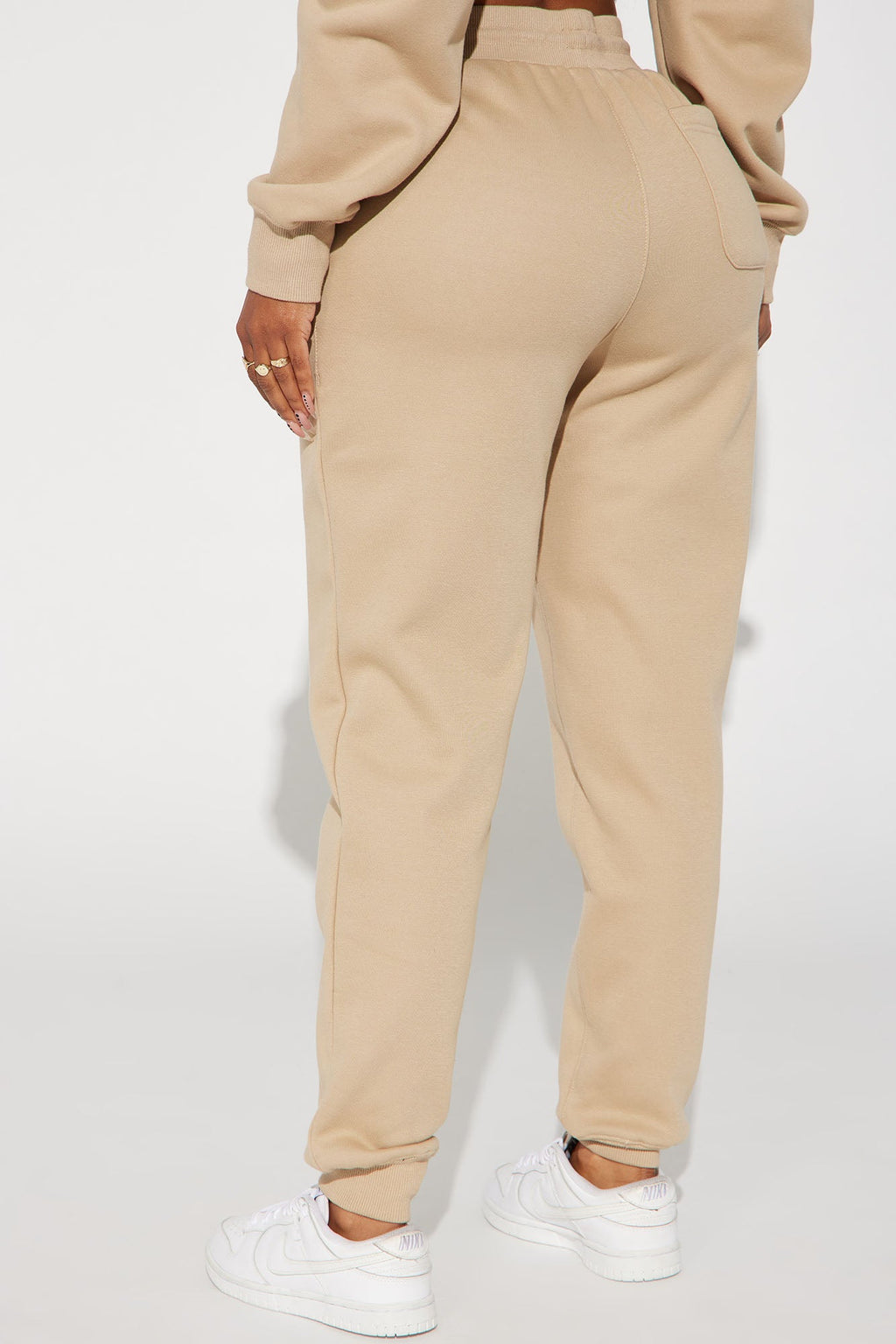 Family Goals Women's Queen Jogger - Taupe