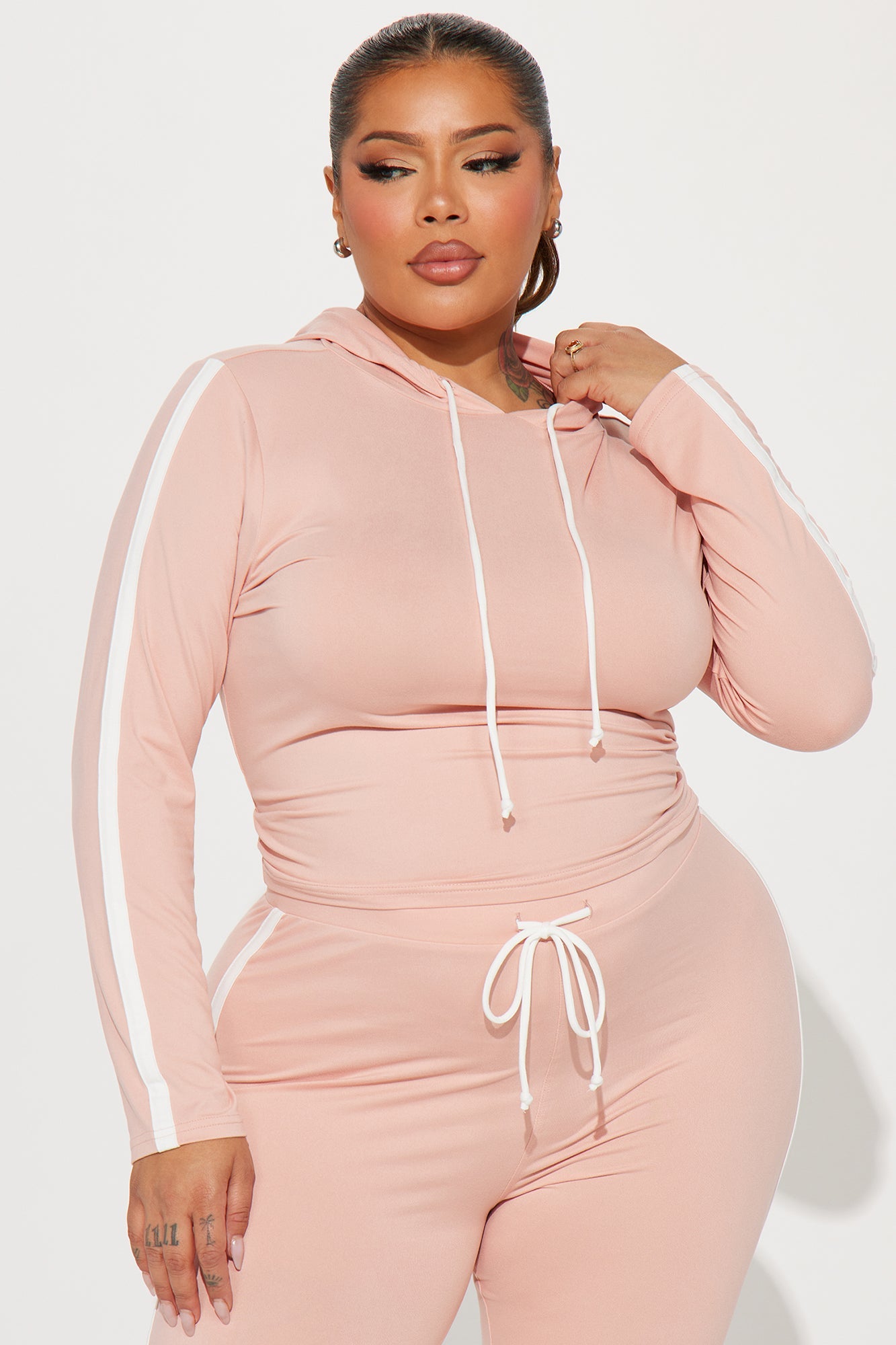 Tennis Courts III Set - Blush