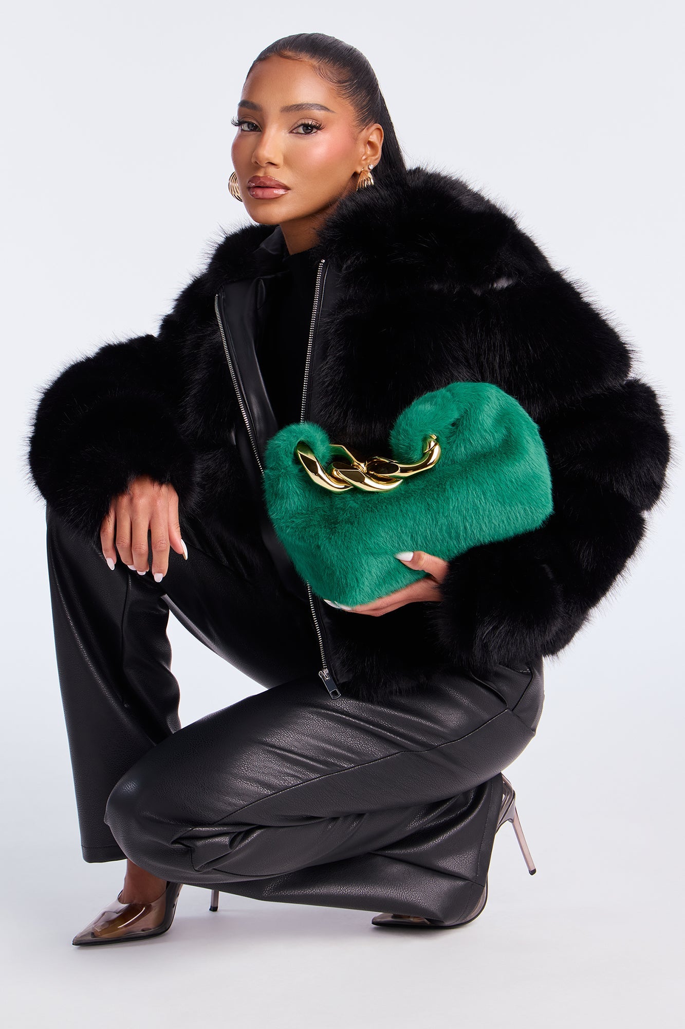 It Gurl Faux Fur Shoulder Handbag - Green