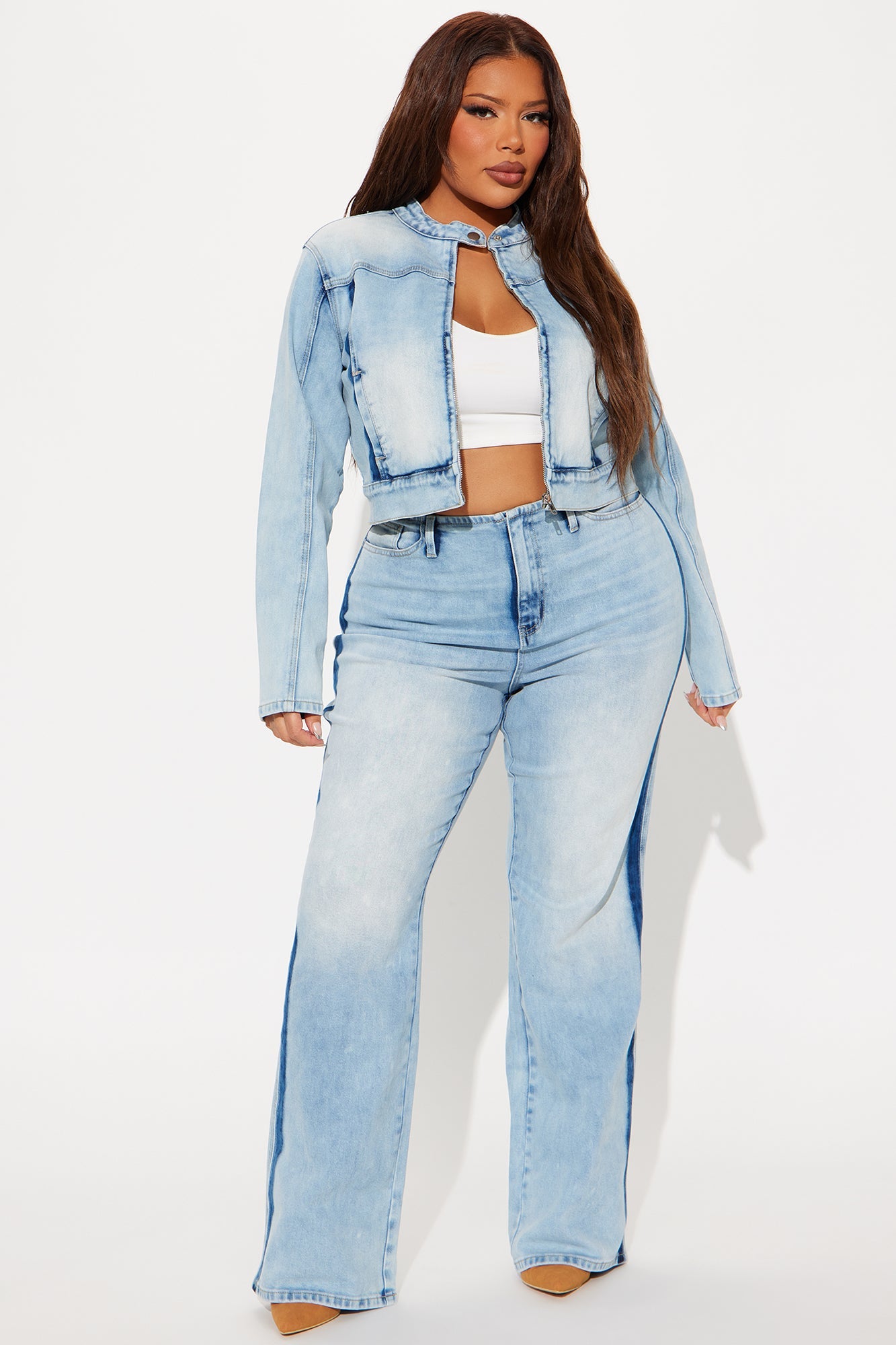 Speed It Up Stretch Straight Leg Jeans - Light Wash