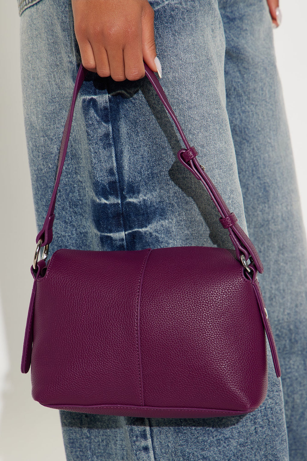 Flirty Faux Leather Shoulder Handbag - Plum