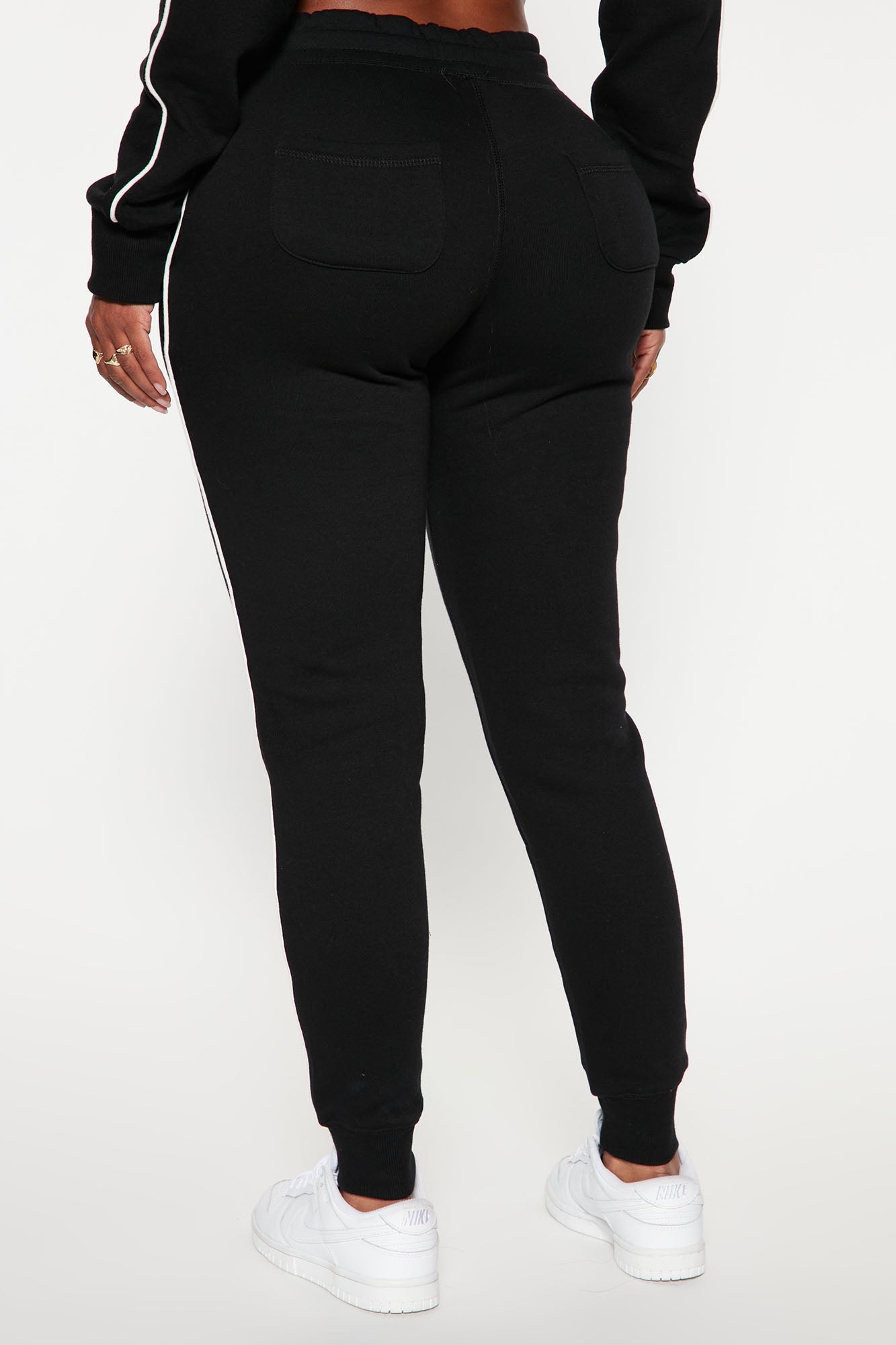 Tennis And Chill Fleece Jogger - Black