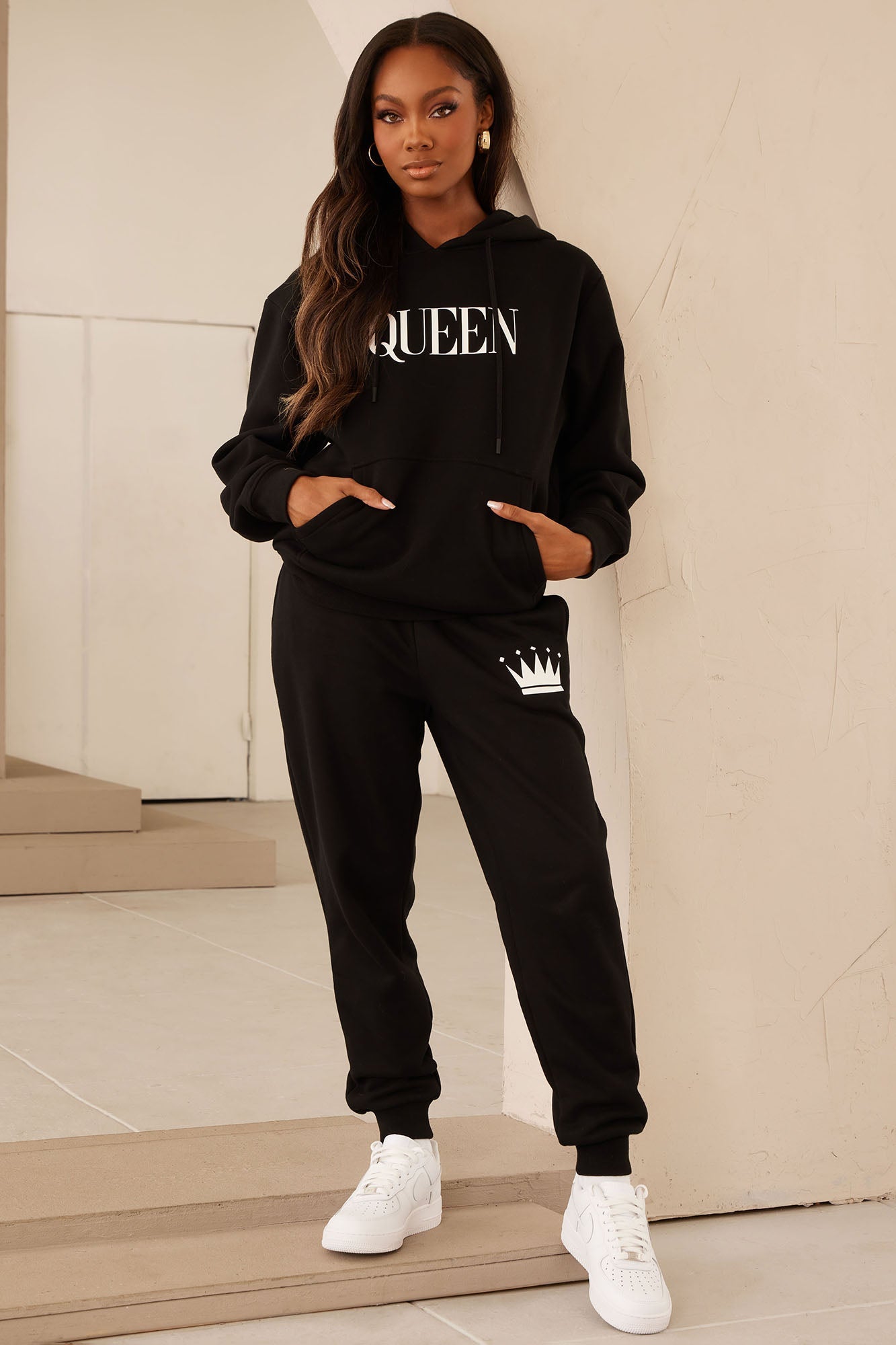 Family Goals Women's Queen Jogger - Black