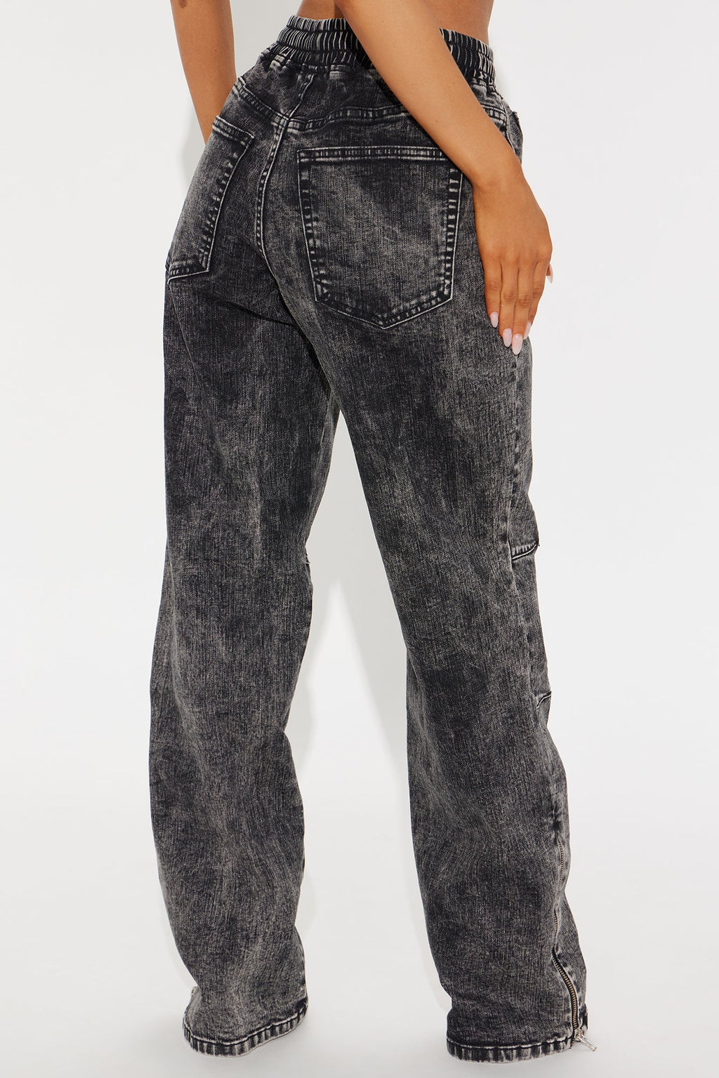Stepping Out Zipper Straight Leg Jeans - Acid Wash Black