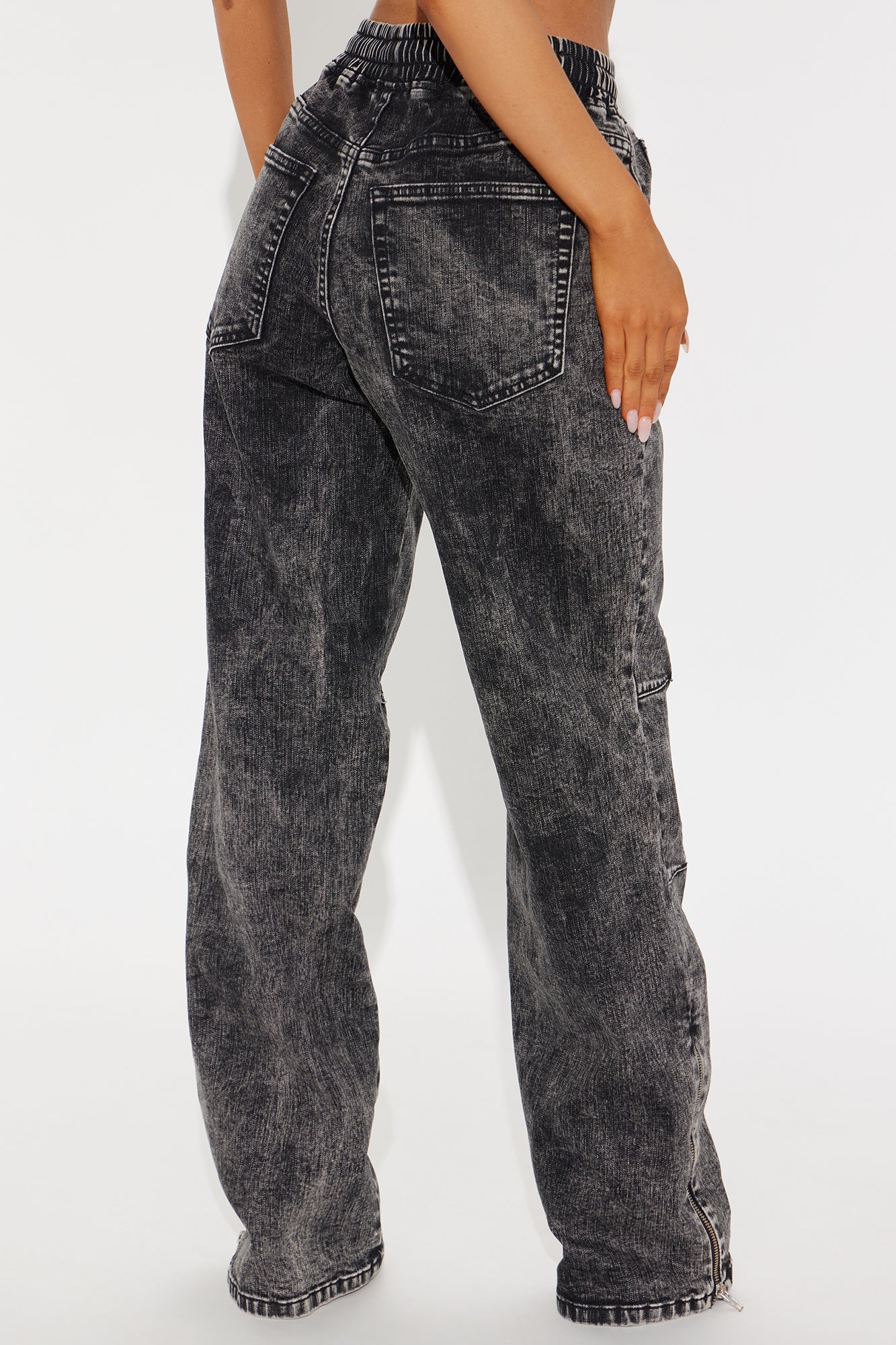 Stepping Out Zipper Straight Leg Jeans - Acid Wash Black