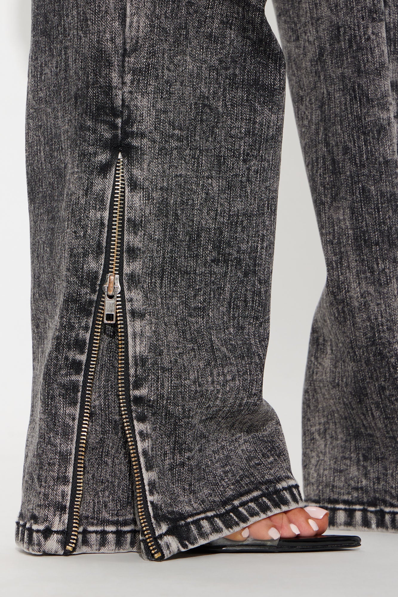 Stepping Out Zipper Straight Leg Jeans - Acid Wash Black
