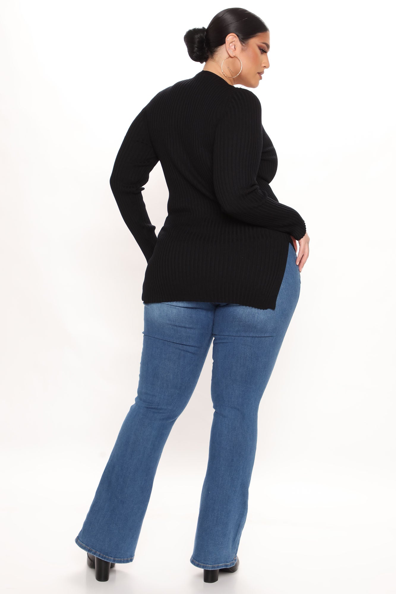 Giving Me The Feels Sweater - Black