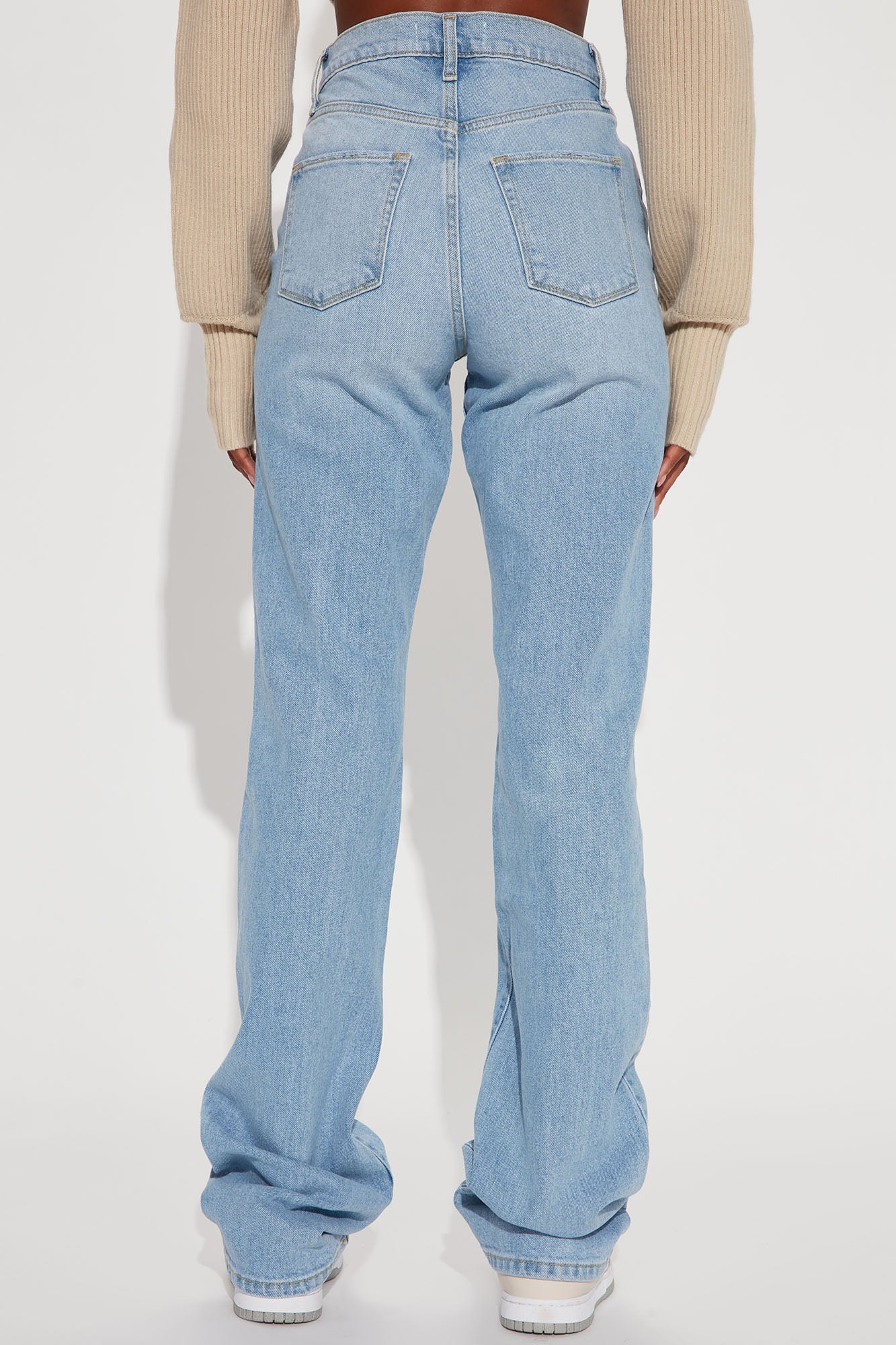 Tall Can't You Relax Straight Leg Jeans - Light Wash