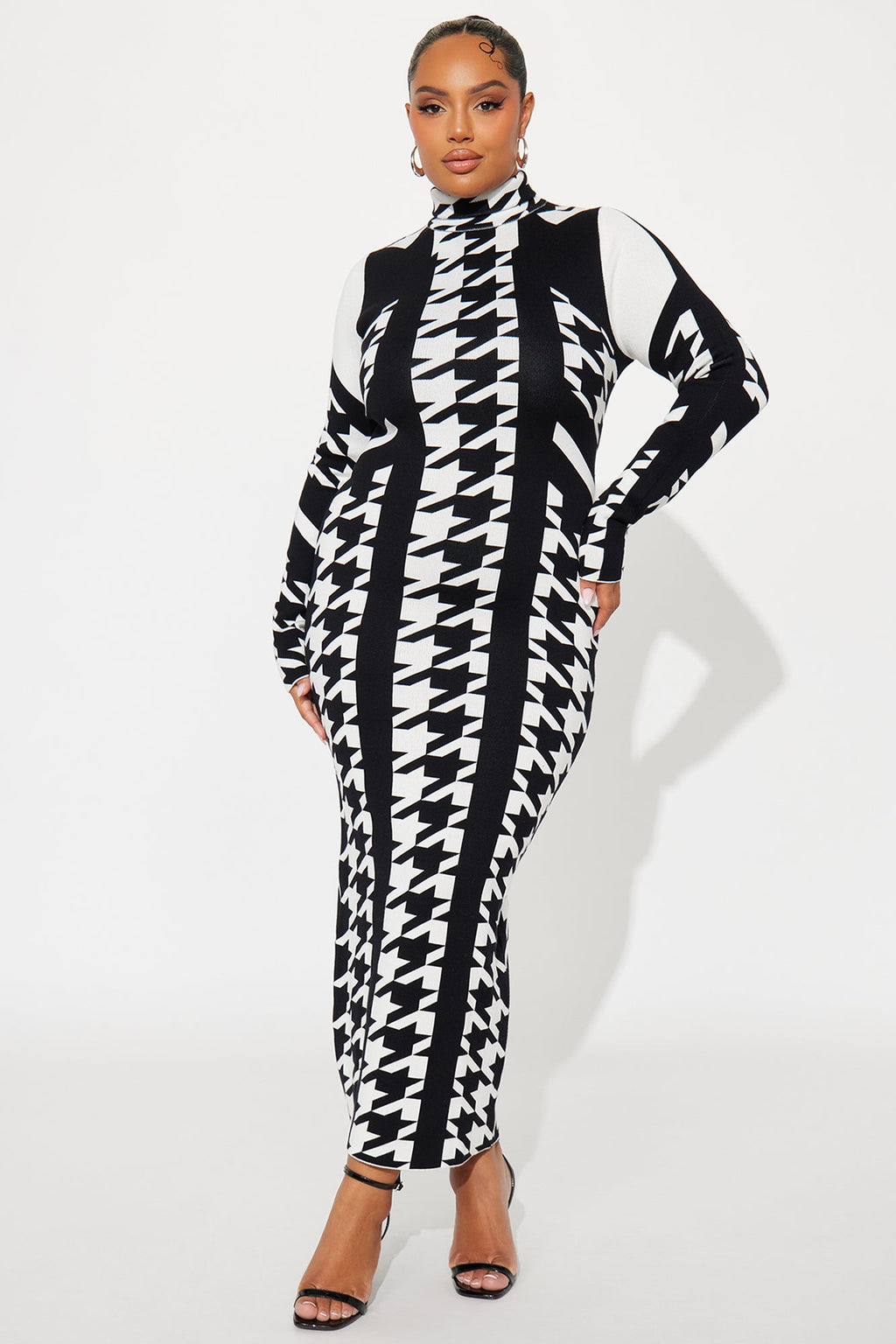 Houndstooth Sweater Maxi Dress - Black/White