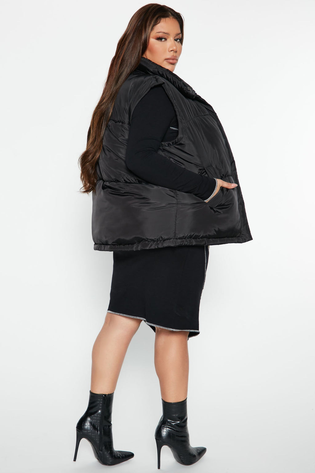 Leave It To Me Puffer Vest - Black