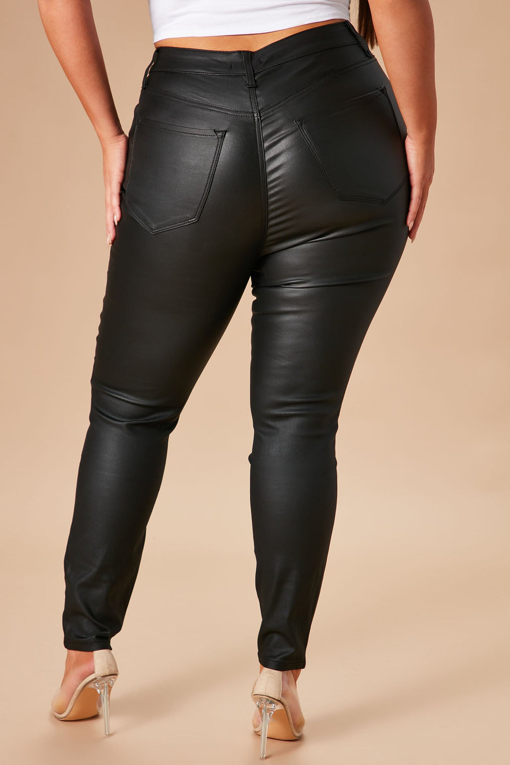 Caliente Skinny Pant - Black