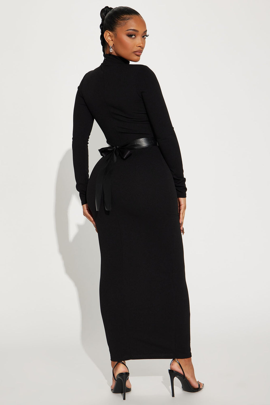 Brianna Belted Maxi Dress - Black