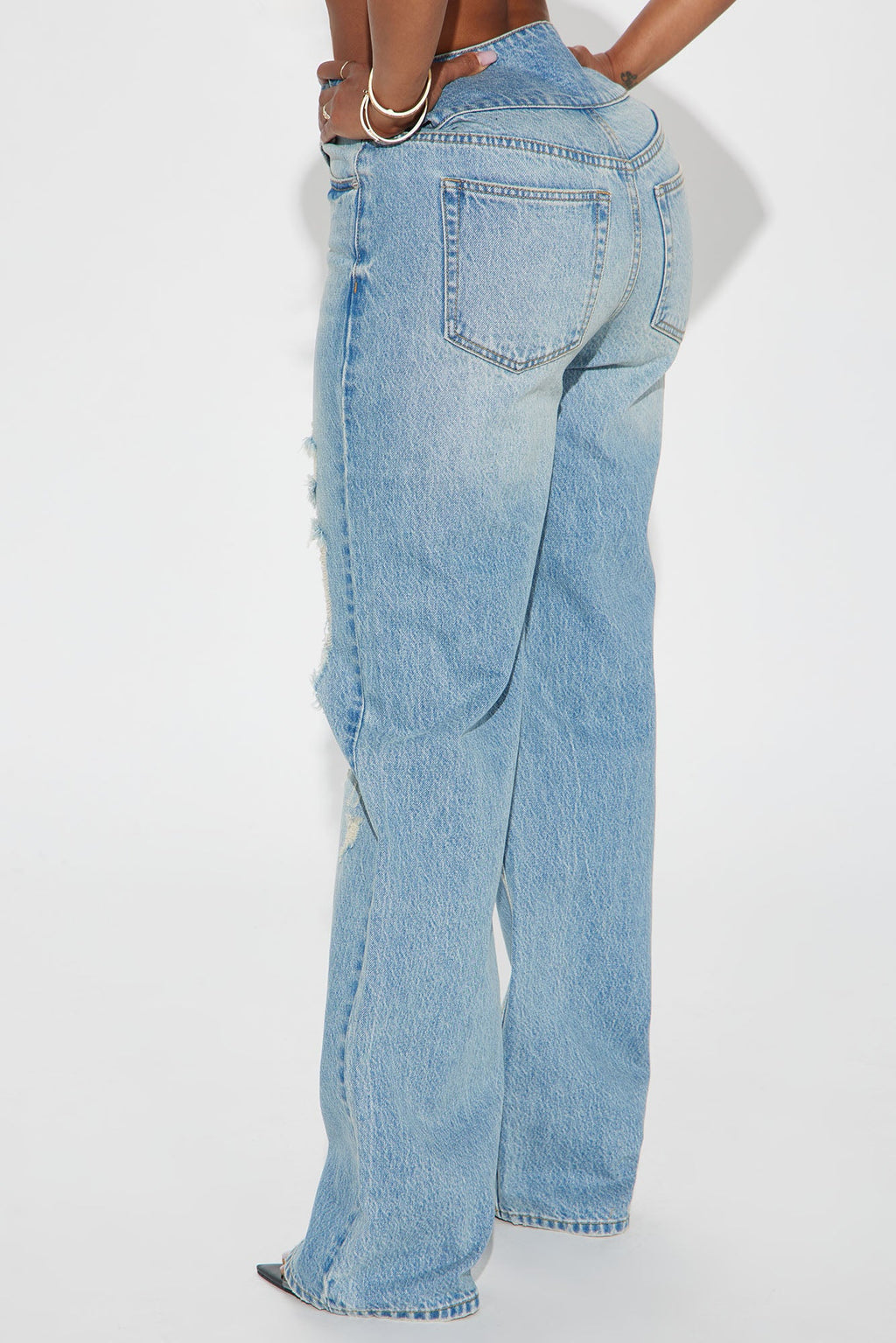 Droppin The Location Cutout Ripped Straight Leg Jeans - Vintage Wash