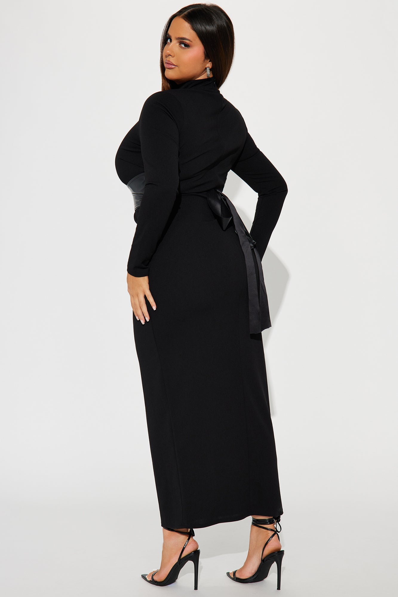 Brianna Belted Maxi Dress - Black