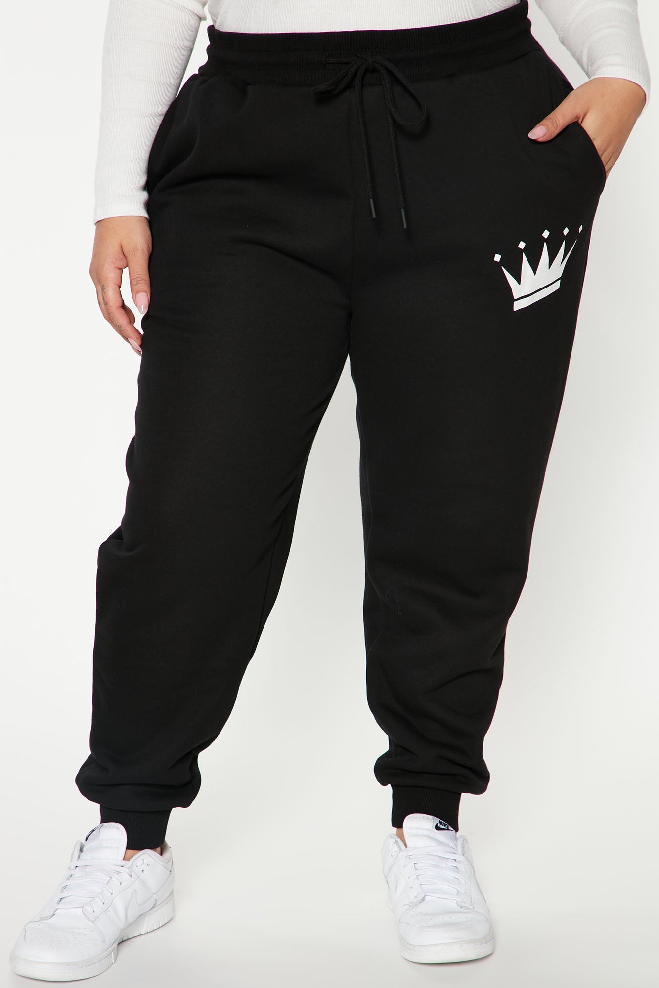 Family Goals Women's Queen Jogger - Black