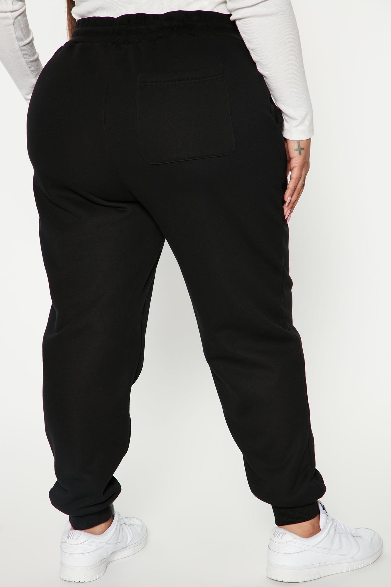 Family Goals Women's Queen Jogger - Black