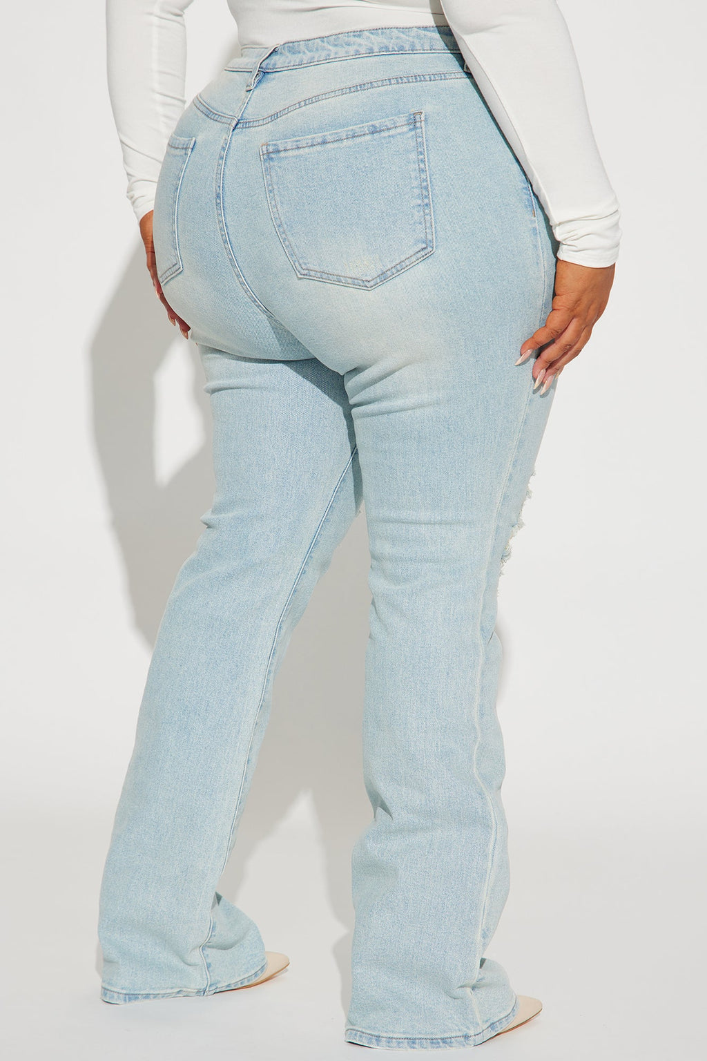 Bullseye Tinted Bootcut Jeans - Light Wash