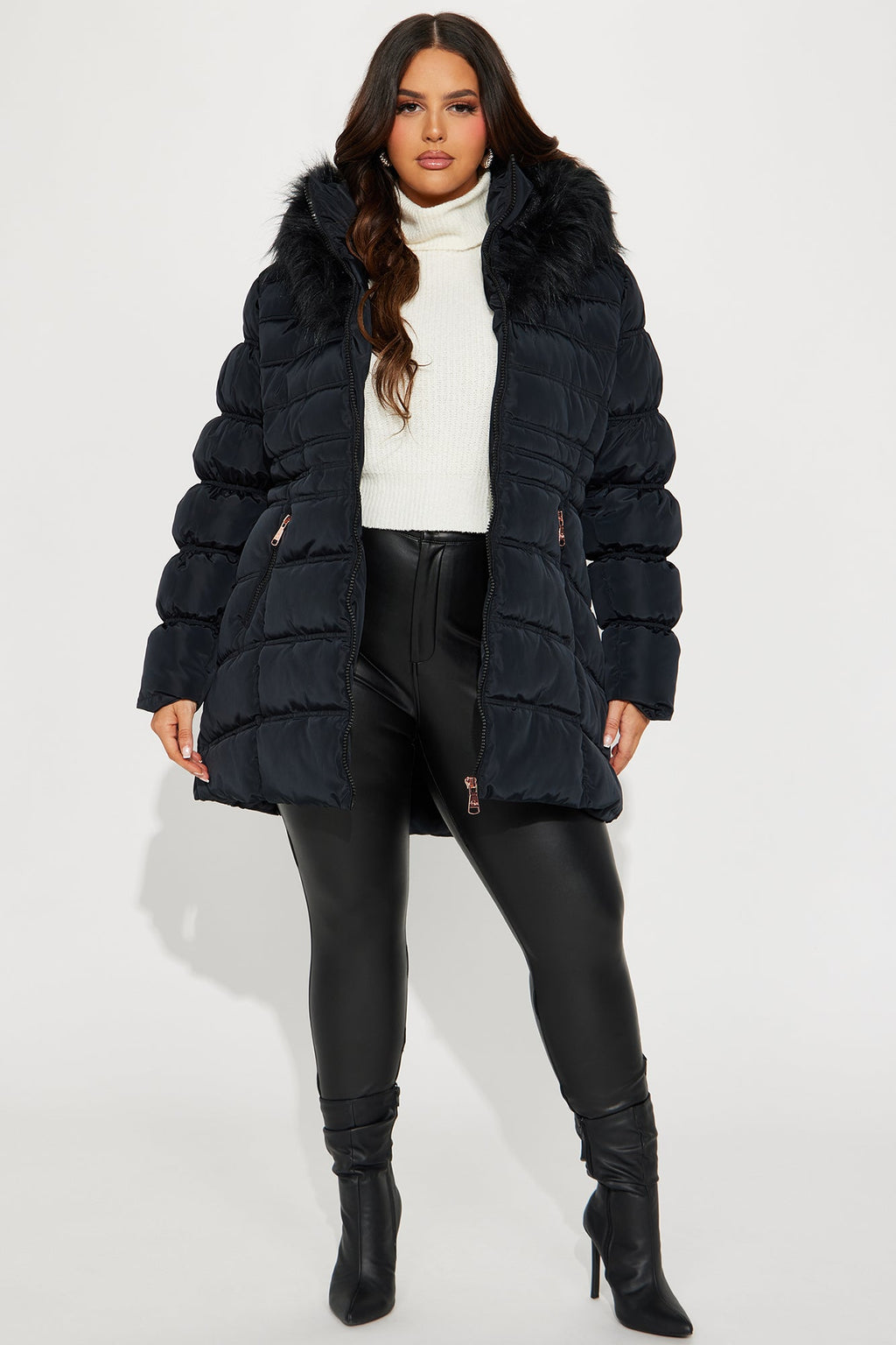 Ice Skating Date Puffer Jacket - Black