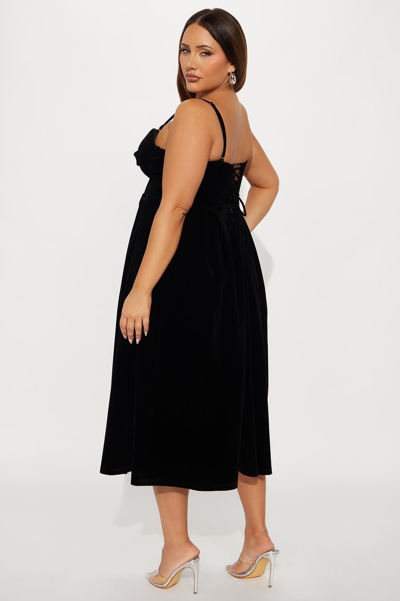 Head Over Heels Velvet Midi Dress - Black