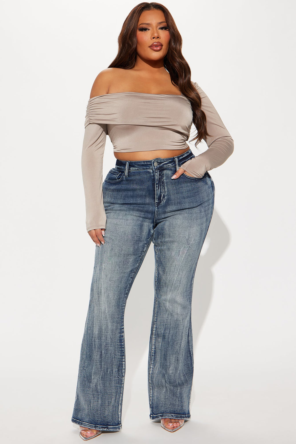 Instant BBL Padded Stretch Sculpting Flare Jeans - Medium Wash