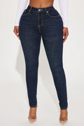 Instant BBL Padded Stretch Sculpting Skinny Jeans - Dark Wash