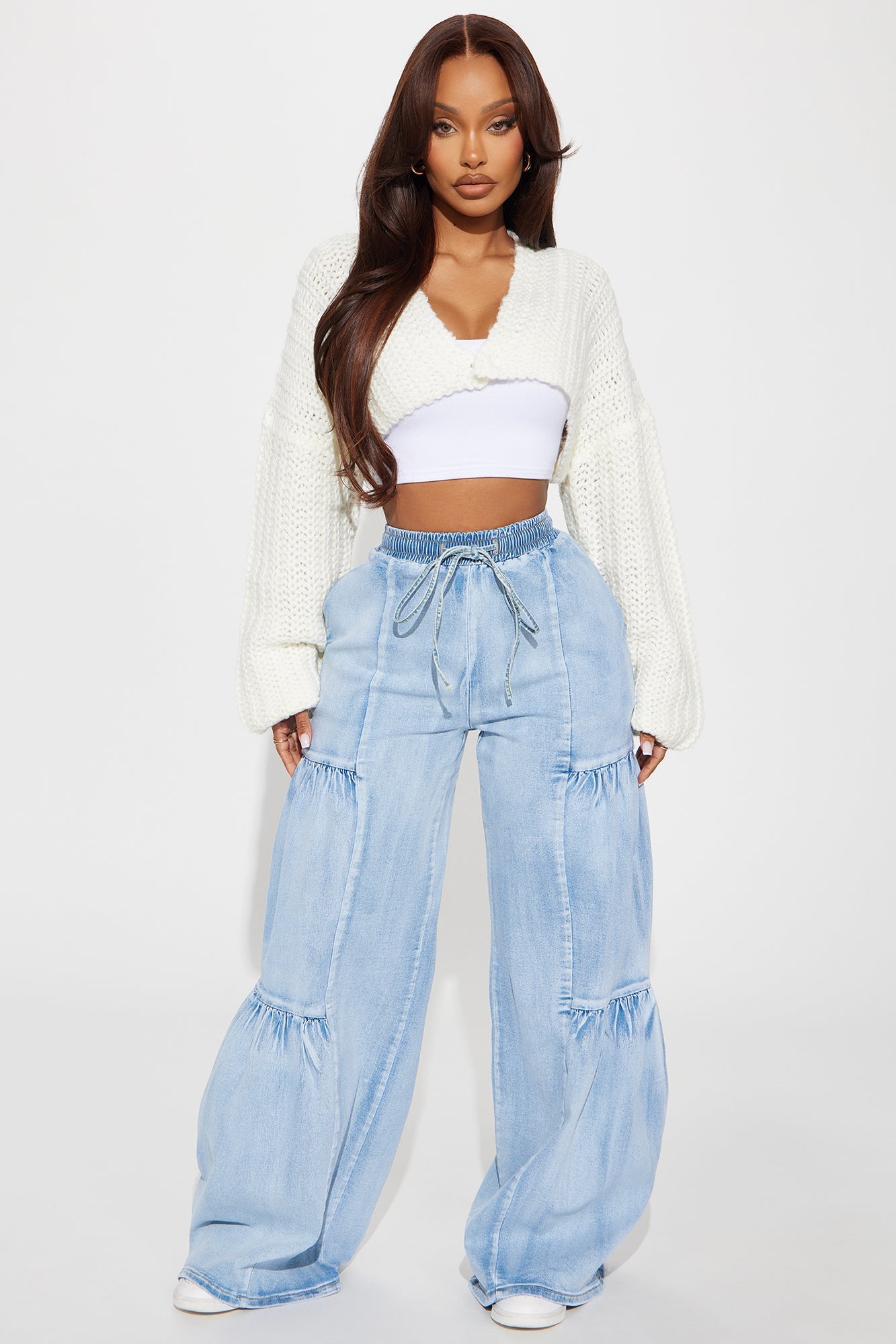 Tall Goin With The Flow Easy Fit Jeans - Light Wash