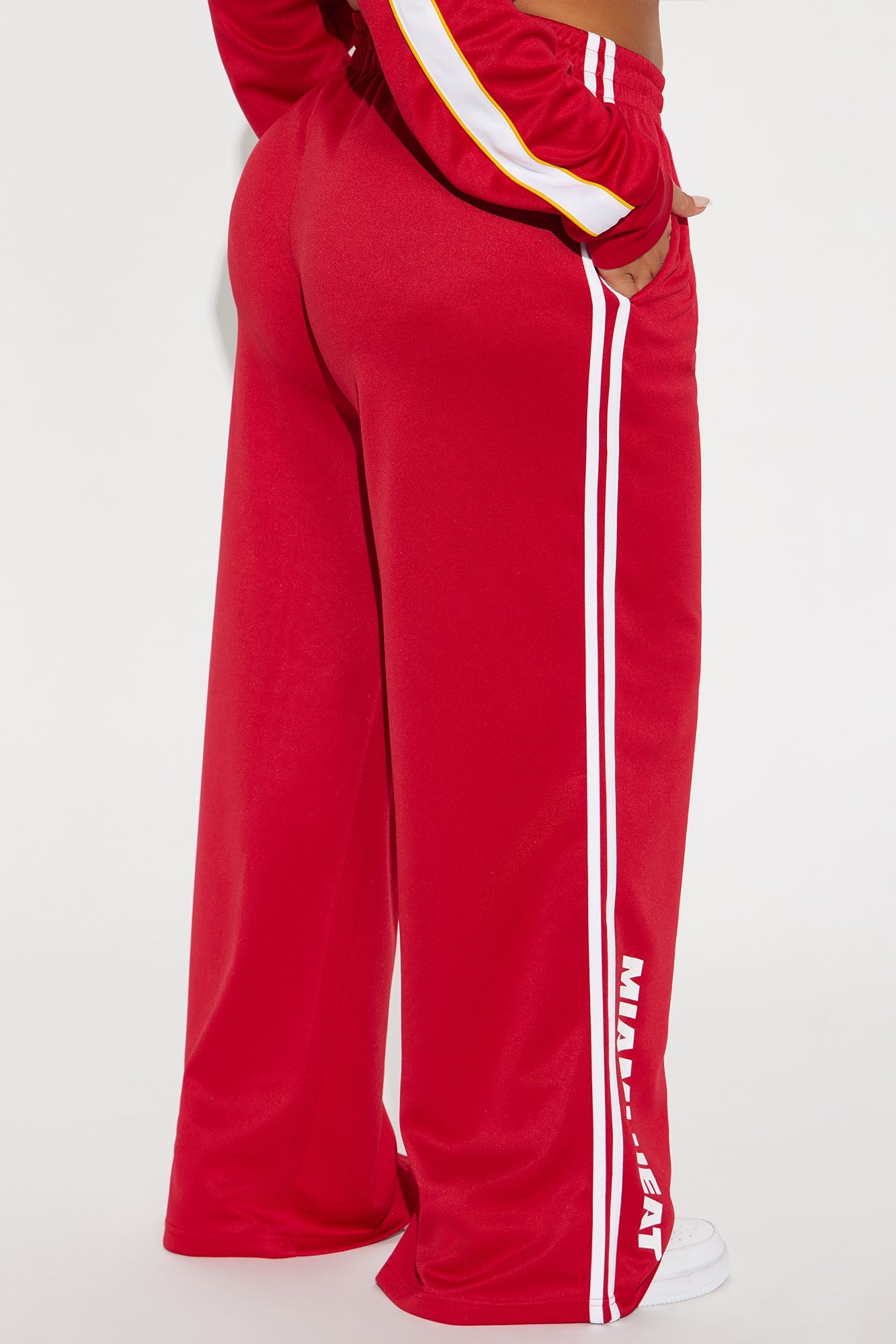 Miami Heat Halftime Track Pant - Red