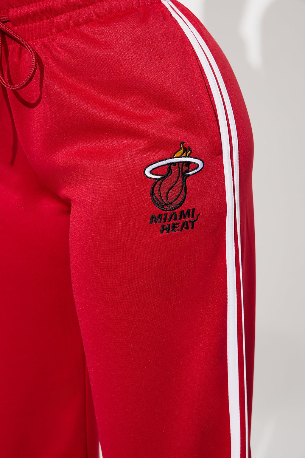 Miami Heat Halftime Track Pant - Red