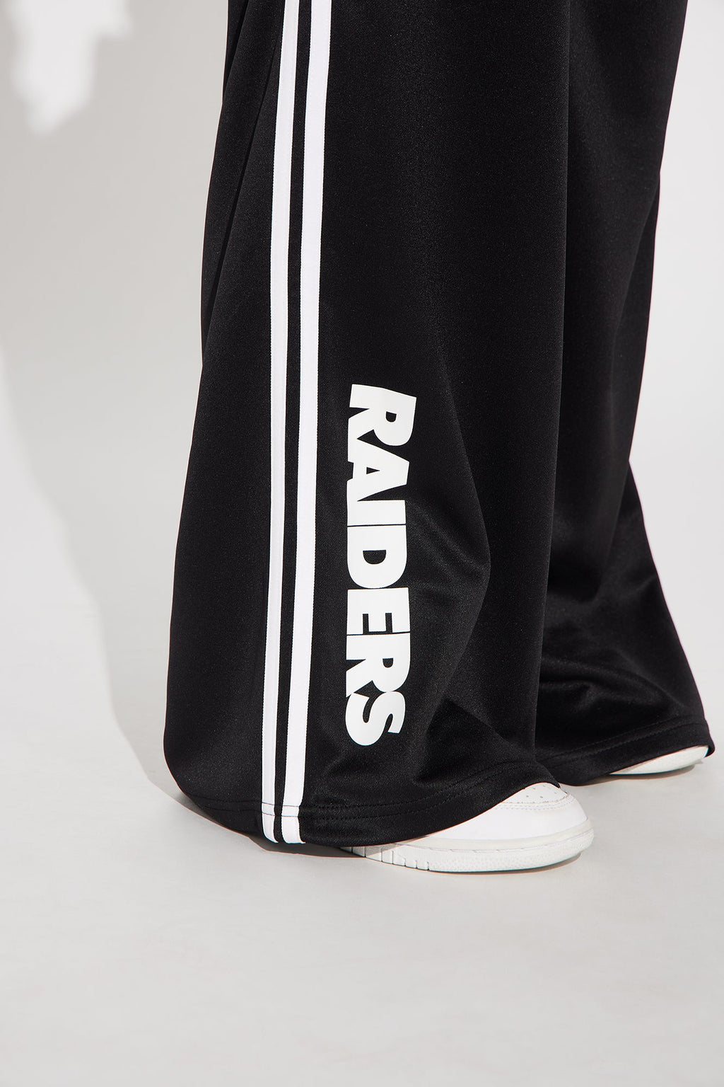 Raider Nation Wide Leg Pant - Black