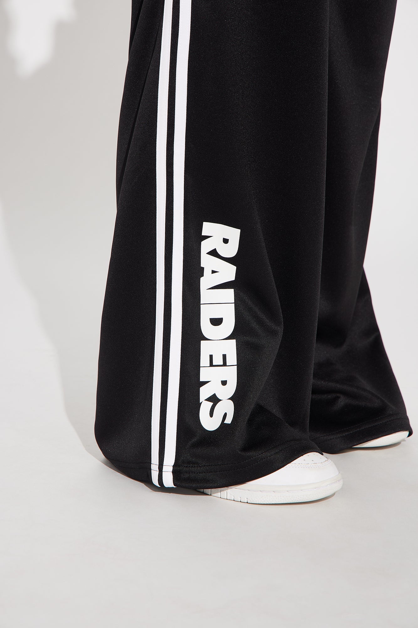 Raider Nation Wide Leg Pant - Black