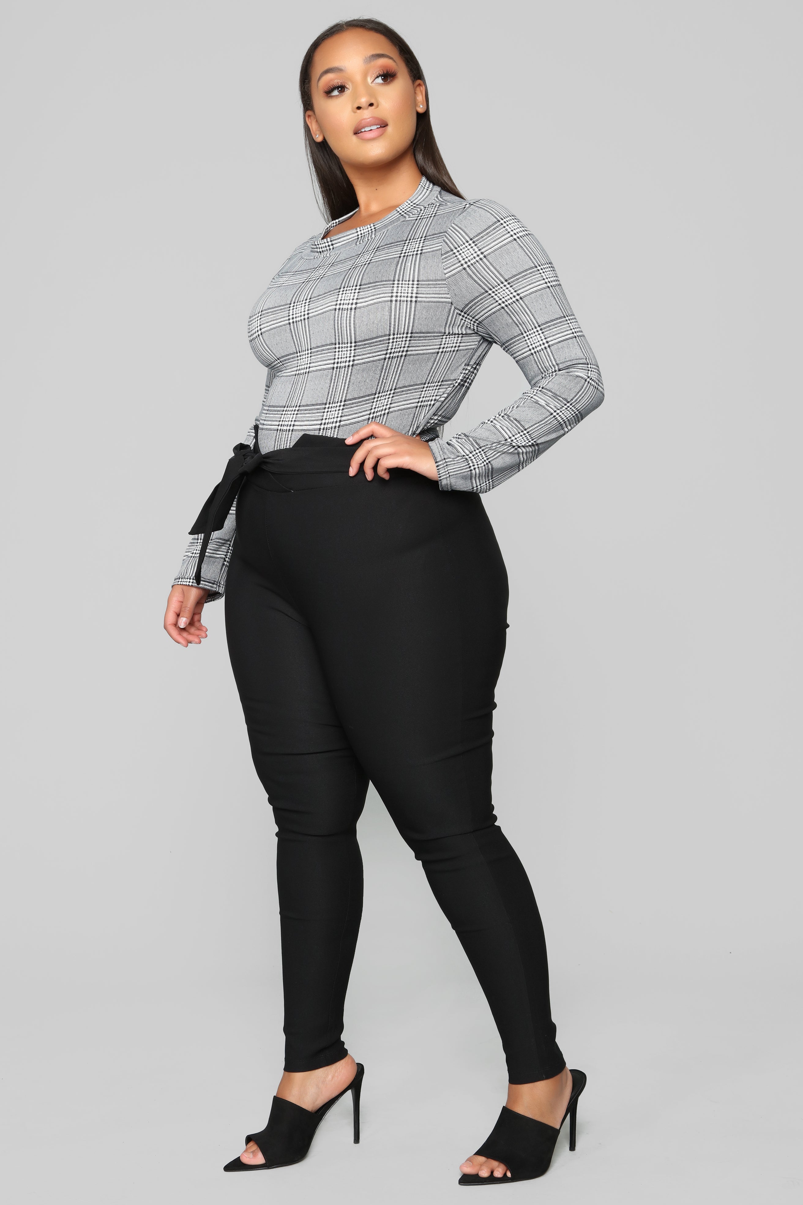 Knot Your Girl Pants - Black