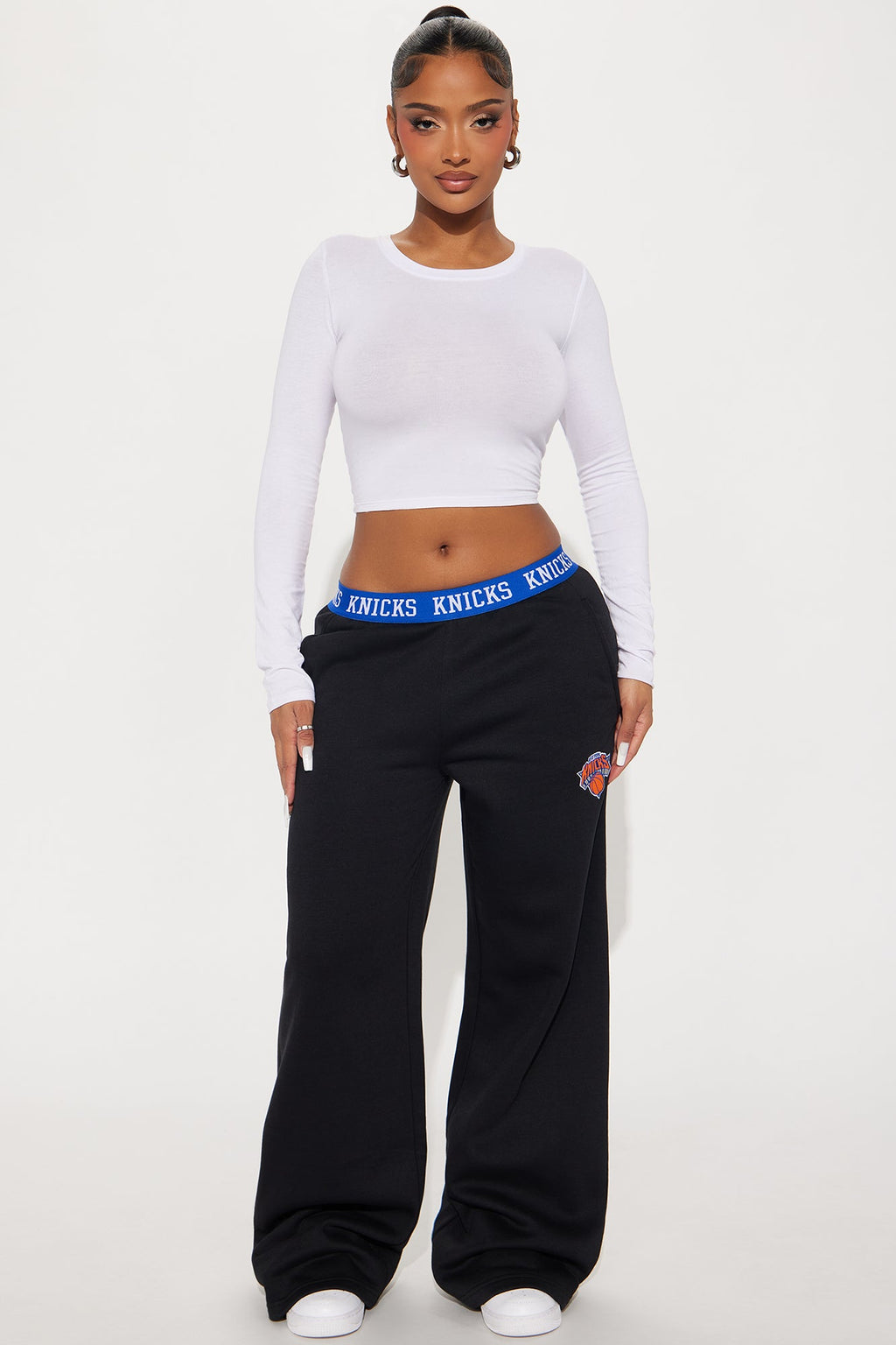 Knicks Free Throw Wide Leg Pant - Black