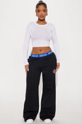 Knicks Free Throw Wide Leg Pant - Black