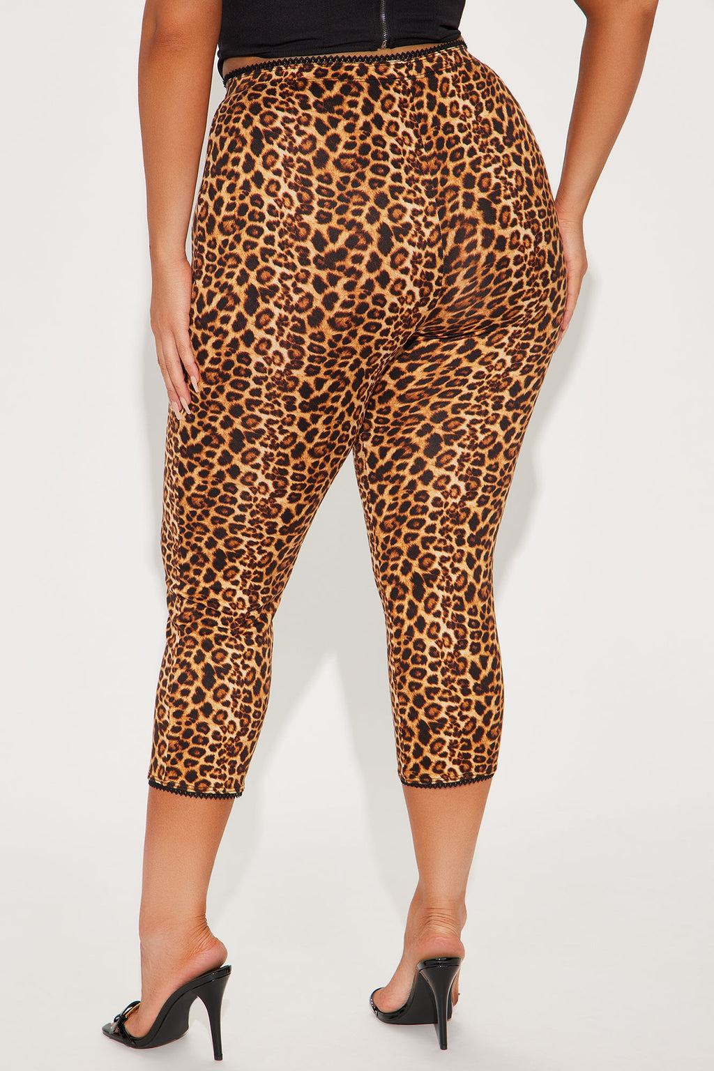 Mila Leopard Capri Legging - Brown/combo
