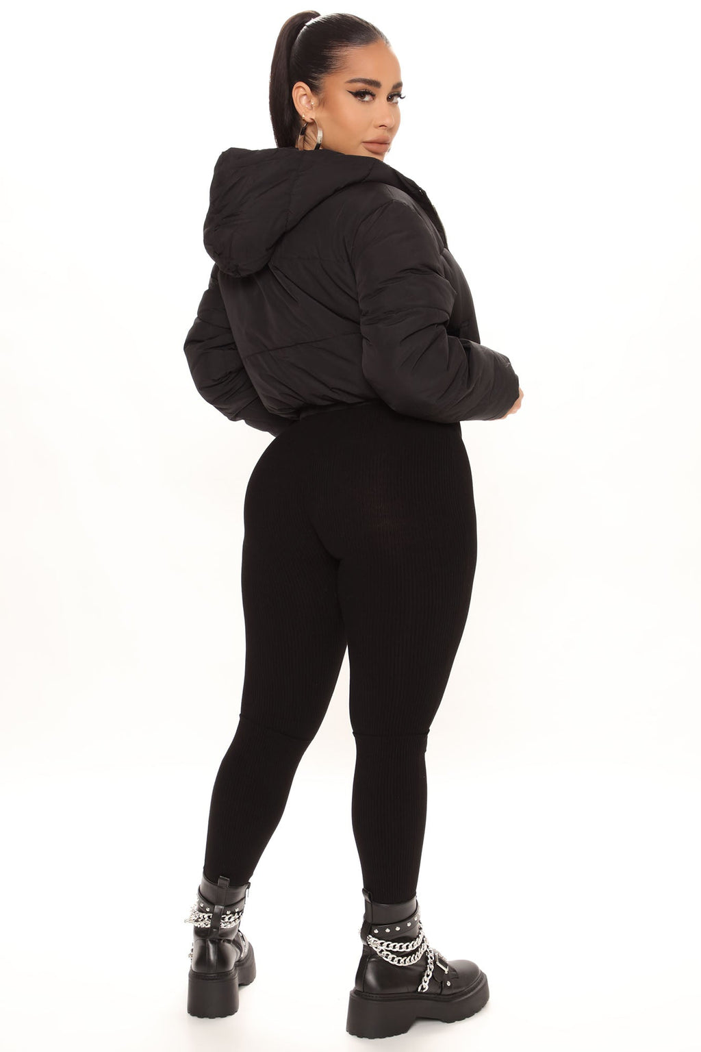 Can't Be Beat Cropped Puffer Jacket - Black