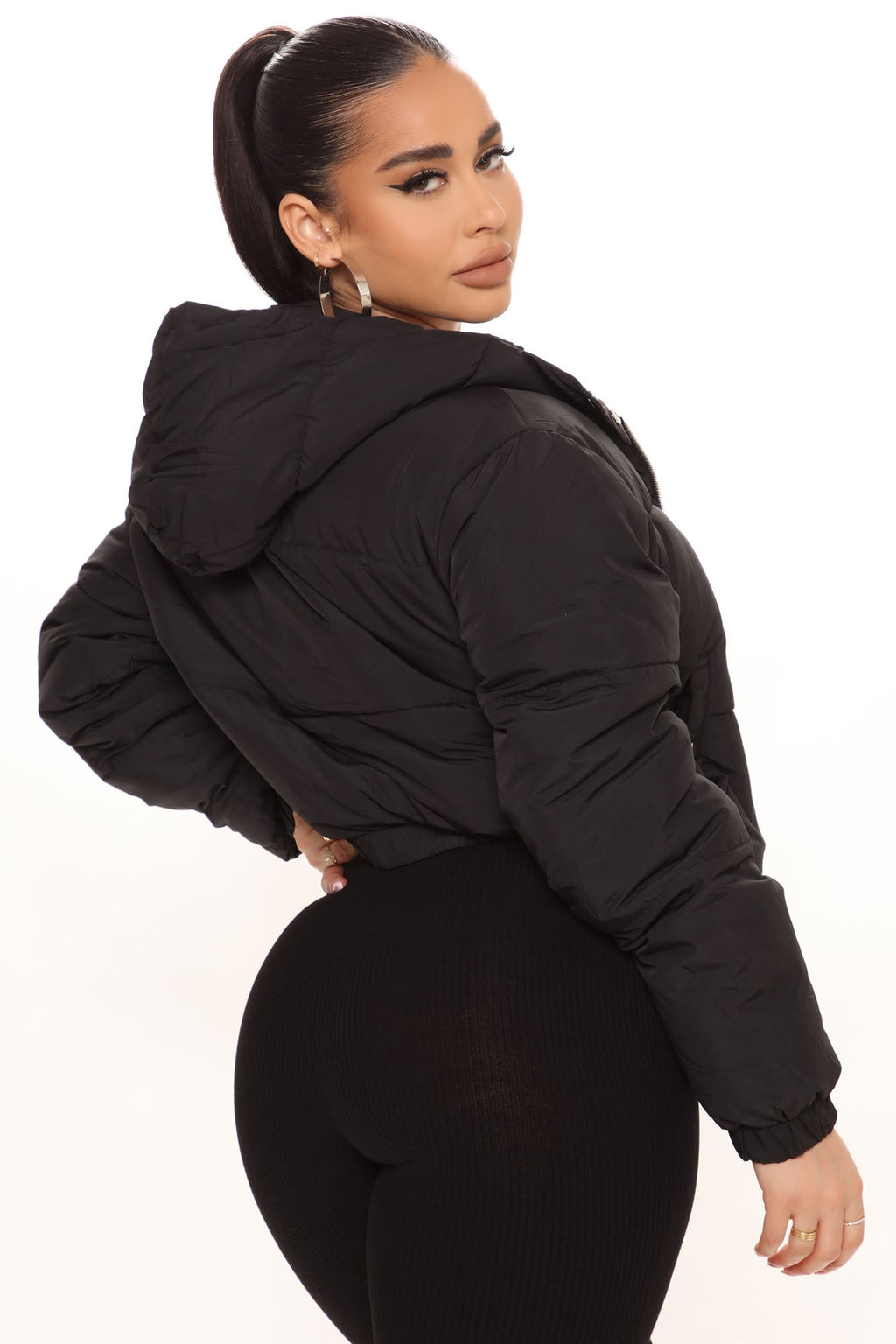 Can't Be Beat Cropped Puffer Jacket - Black